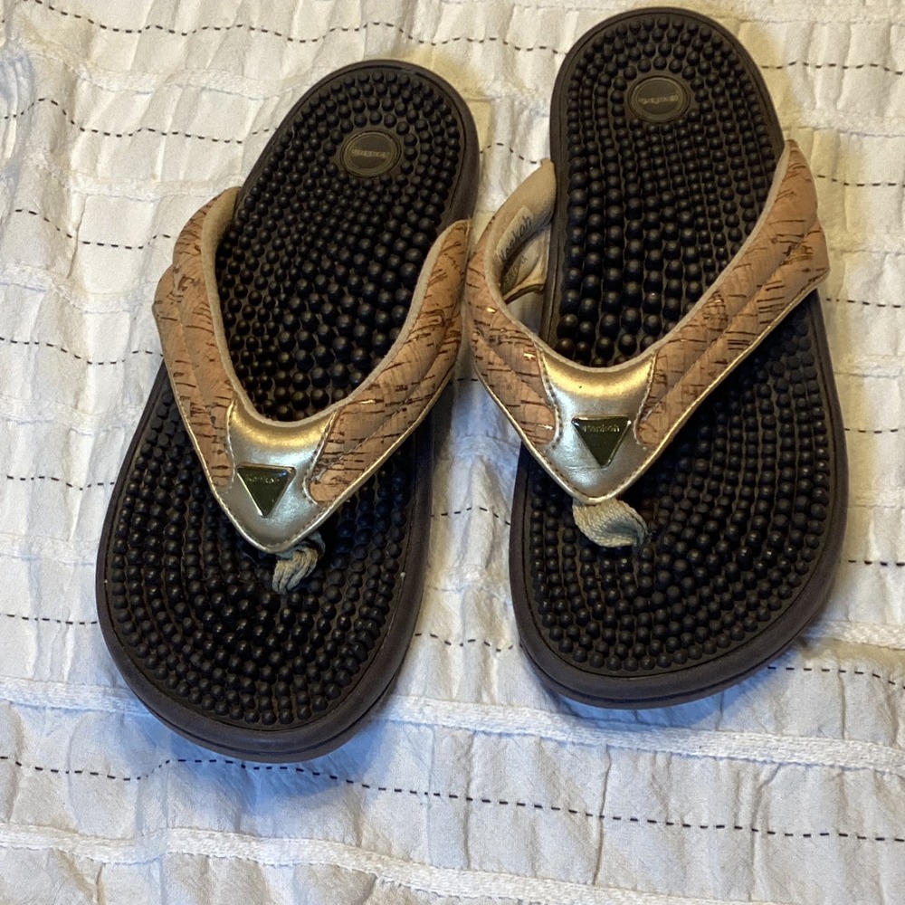 Kenkoh 2315 Womens Massage Flip Flops Brown Gold Cork Acupressure Sandals Size 8